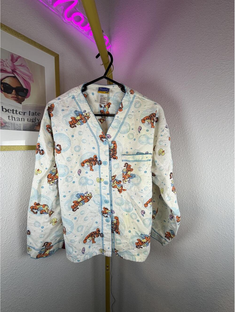Rare Vintage Y2K Disney Pooh Tigger Print Button Front Sleep Shirt Top Medium